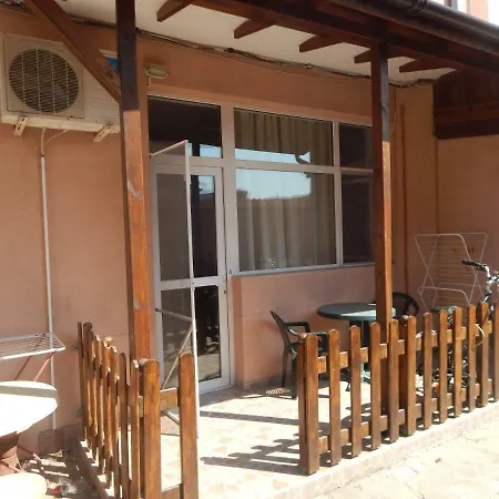 Apartment Dunav Str. *