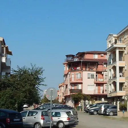 Apartman Dunav Str.